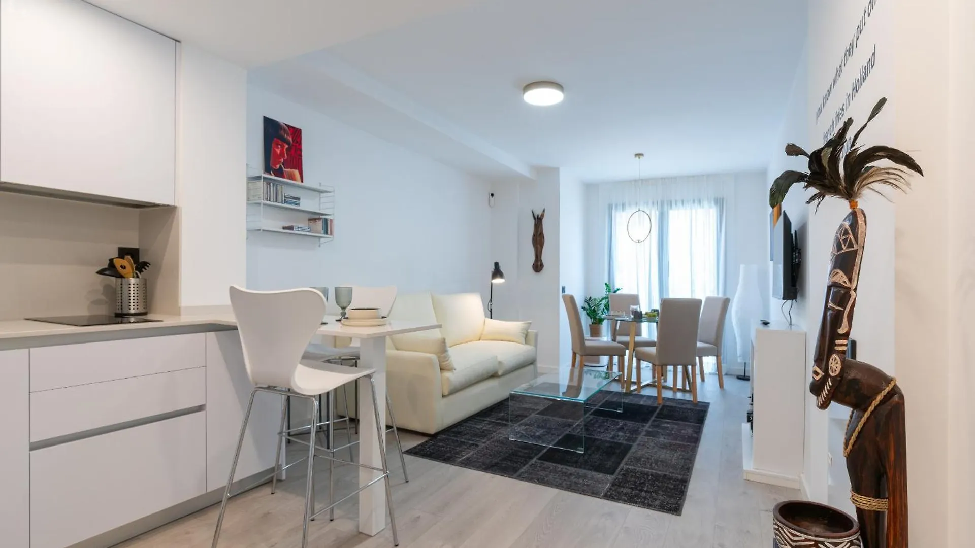 Apartment Pulp Fiction, By Cazul Malaga